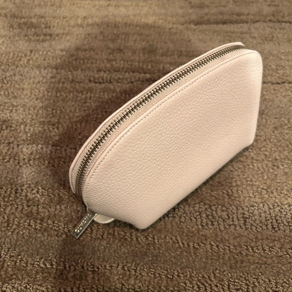 Cuyana Leather Toiletry Case